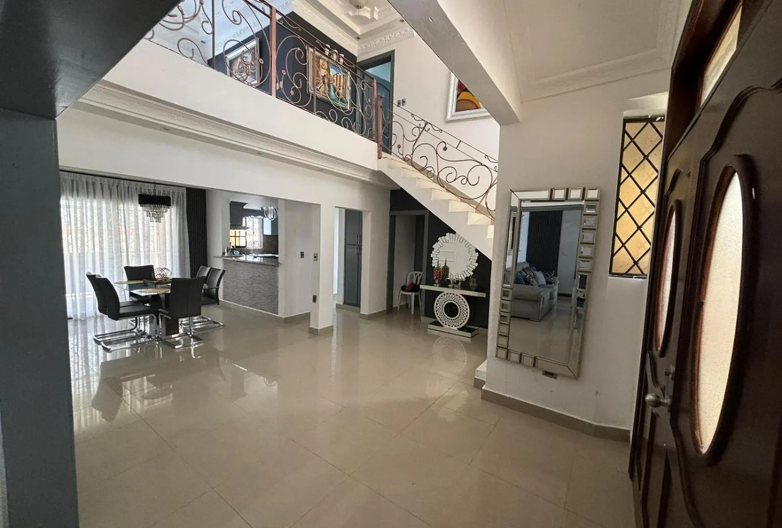 Casa de Férias Mansion Familiar Capitulo Con Piscina Y Cerca De La Playa Vila La Belleza